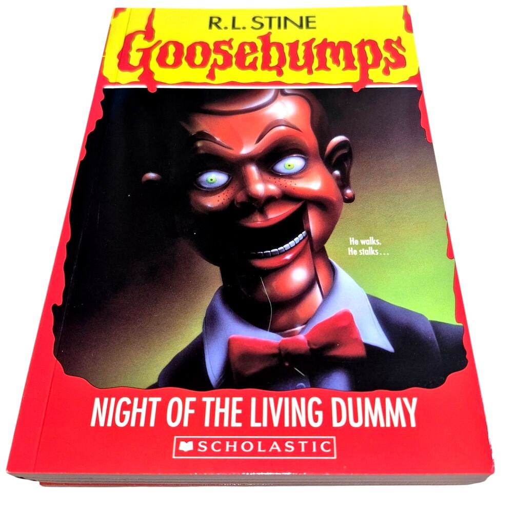 R.L Stine Goosebumps Scholastic Retro Scream Collection Tin 5 Best Selling Books - Picture 8 of 10